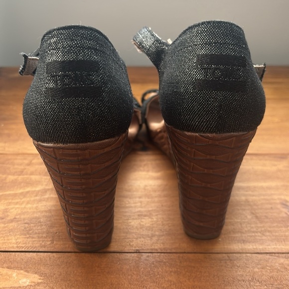 TOMS | Clarissa Wedge Sandal in Black Metallic Linen Size 9.5US - Picture 10 of 14